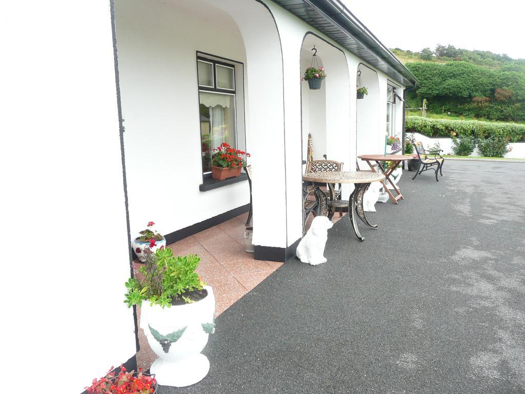 The Three Arches Bed & Breakfast หลุยส์เบิร์ก ภายนอก รูปภาพ